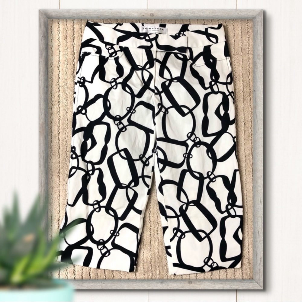 Trina Turk Bermuda Shorts Size 2 Black & White